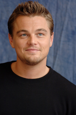 Leonardo DiCaprio Poster 2402186