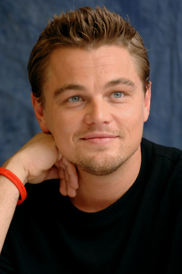Leonardo DiCaprio Poster 2402187