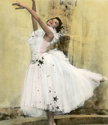 Leslie Caron Poster 2683135