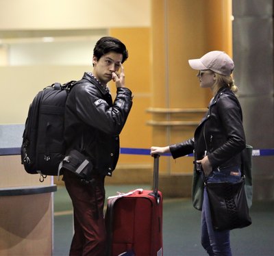 Lili Reinhart Poster 2795770