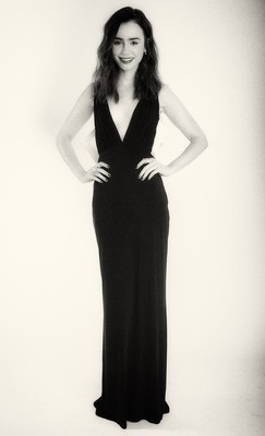 Lily Collins Poster 2304336