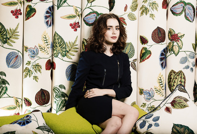 Lily Collins Poster 2328887