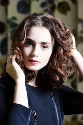 Lily Collins Poster 2328892