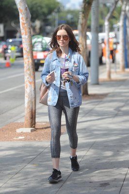 Lily Collins Poster 2706364