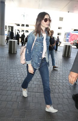 Lily Collins Poster 2706400
