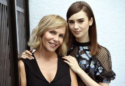 Lily Collins Poster 2732846