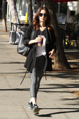 Lily Collins Poster 2771190