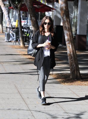 Lily Collins Poster 2771251