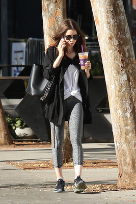 Lily Collins Poster 2771281