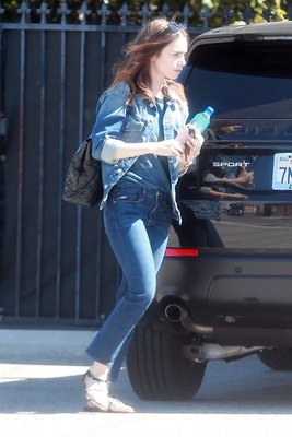 Lily Collins Poster 2771286