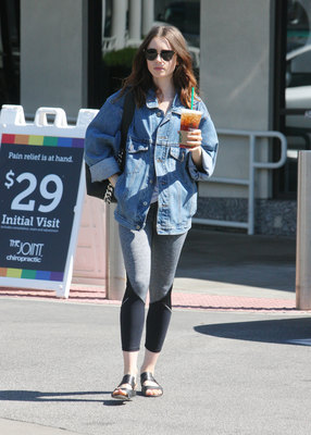 Lily Collins Poster 2771292