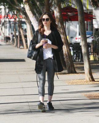 Lily Collins Poster 2771298