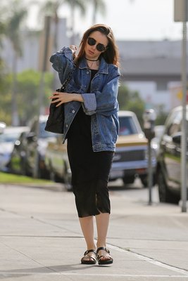 Lily Collins Poster 2821437