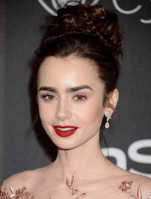 Lily Collins Poster 2821447