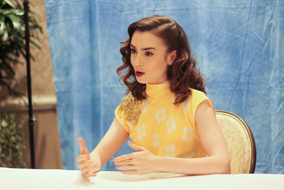 Lily Collins Poster 2821473