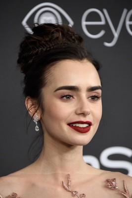 Lily Collins Poster 2821511