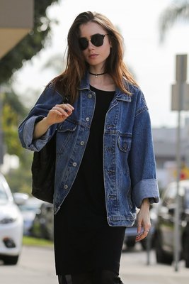Lily Collins Poster 2821540