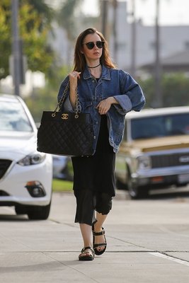 Lily Collins Poster 2821547