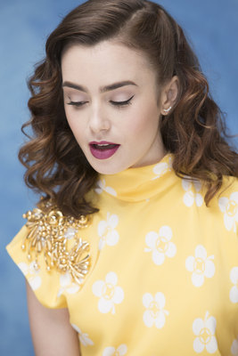 Lily Collins Poster 2821556