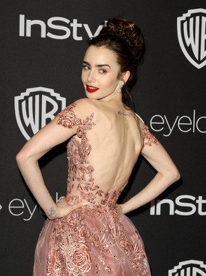 Lily Collins Poster 2821562