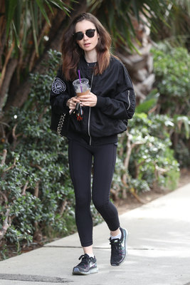 Lily Collins Poster 2821571