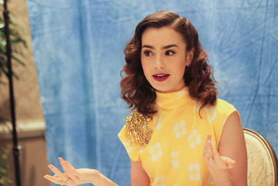 Lily Collins Poster 2821666