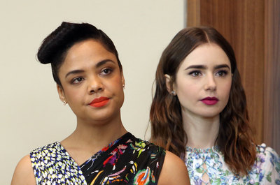 Lily Collins Poster 2888765