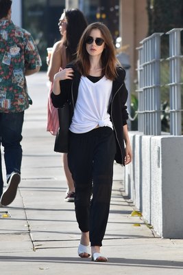 Lily Collins Poster 2888812