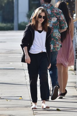 Lily Collins Poster 2888829