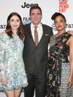 Lily Collins Poster 2888887