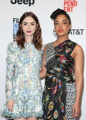 Lily Collins Poster 2888902