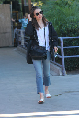 Lily Collins Poster 2928055