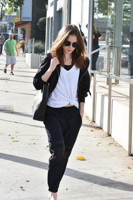 Lily Collins Poster 2928062
