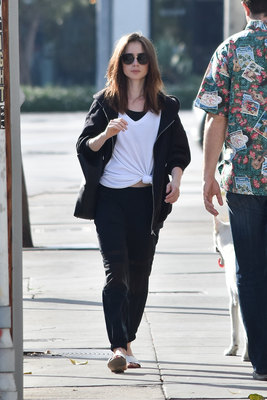 Lily Collins Poster 2928112