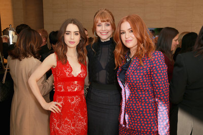 Lily Collins Poster 2928119
