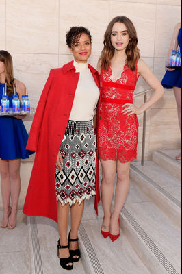 Lily Collins Poster 2928127