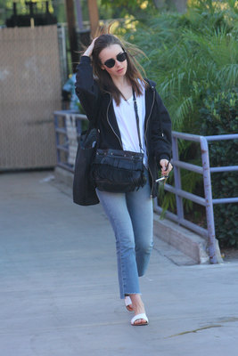 Lily Collins Poster 2928159
