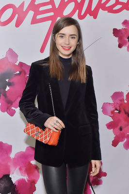 Lily Collins Poster 2928166