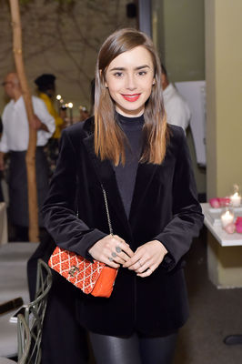 Lily Collins Poster 2928173
