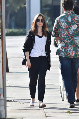 Lily Collins Poster 2928190