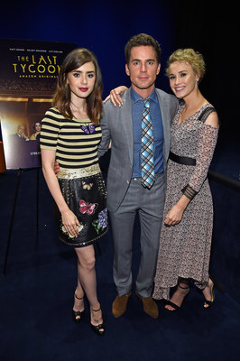 Lily Collins Poster 3083224