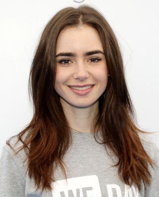 Lily Collins Poster 3112414