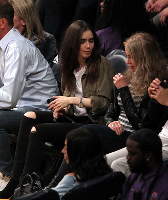 Lily Collins Poster 3211115