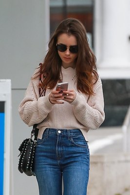 Lily Collins Poster 3253177