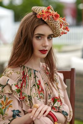 Lily Collins Poster 3315056