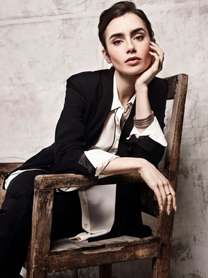 Lily Collins Poster 3654798