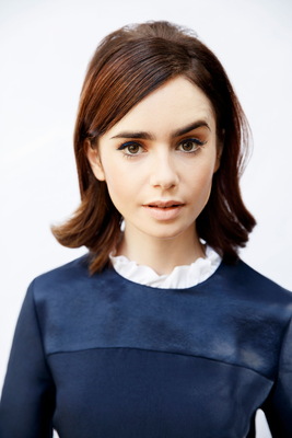 Lily Collins Poster 3654800