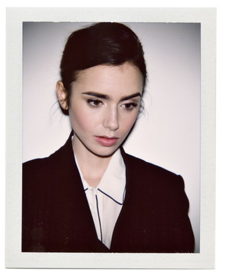 Lily Collins Poster 3654802