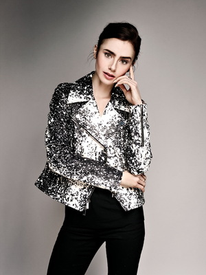 Lily Collins Poster 3654804