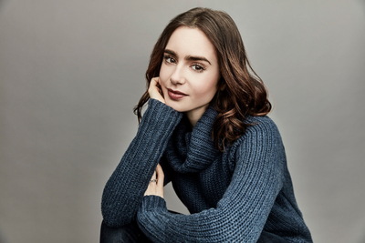 Lily Collins Poster 3673591